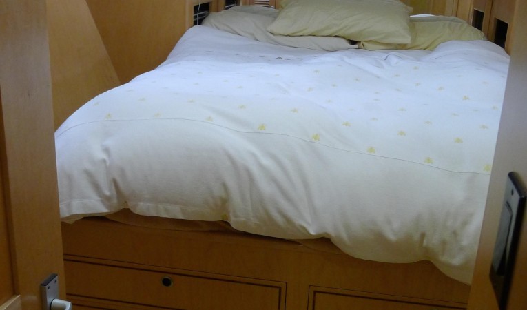 63 Cape Horn VIP Stateroom