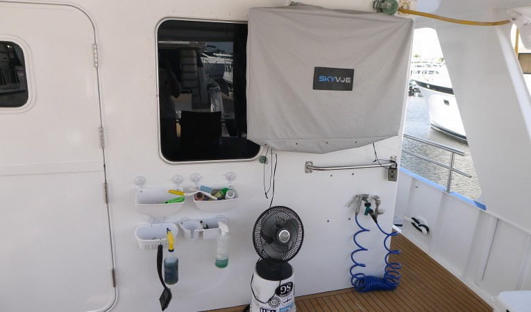 63 Cape Horn Aft Deck