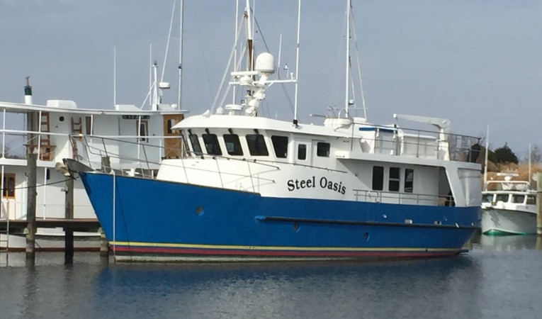 63 Cape Horn At dock