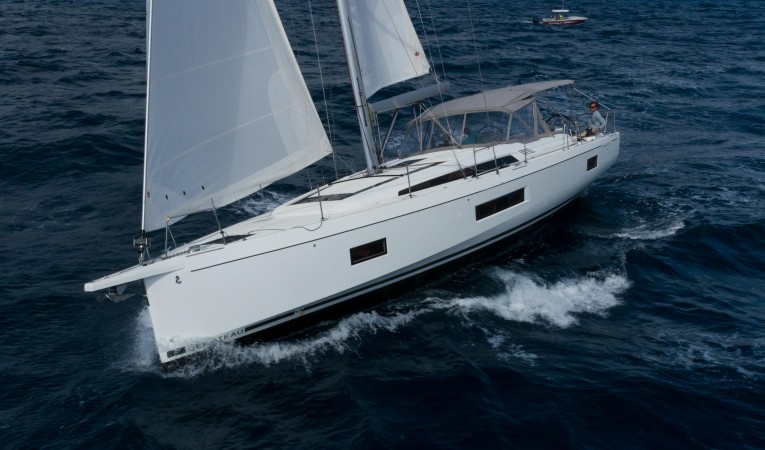 51 Beneteau 