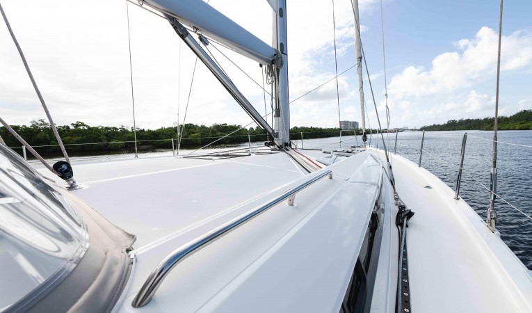 51 Beneteau 