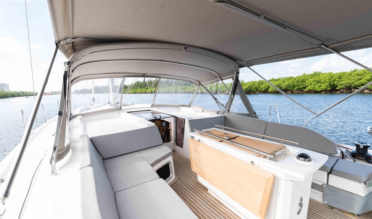 51 Beneteau 