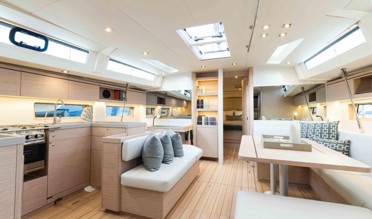 51 Beneteau 