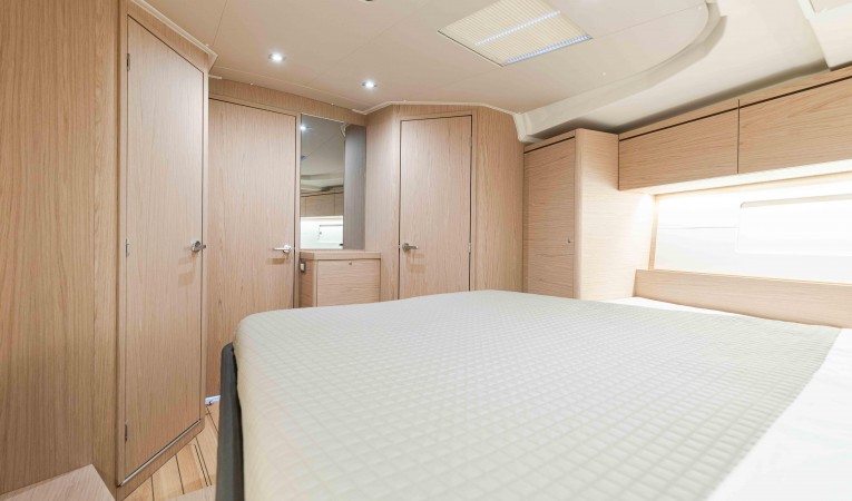 51 Beneteau 