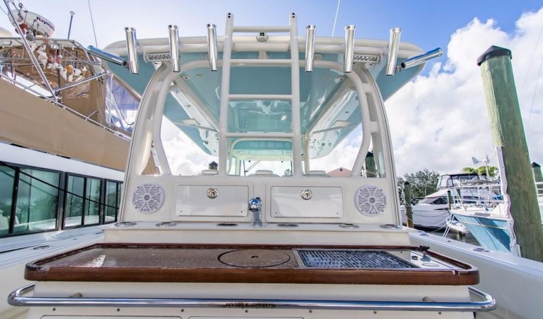 42 Hydra Sports Custom 