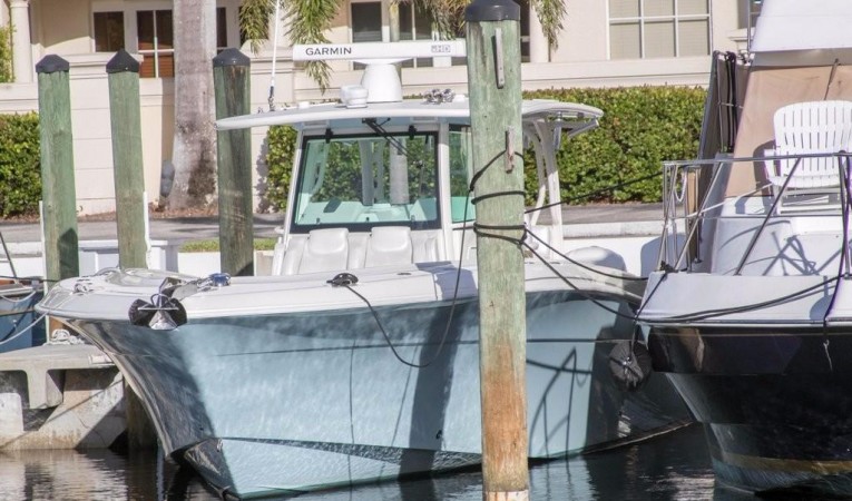 42 Hydra Sports Custom 