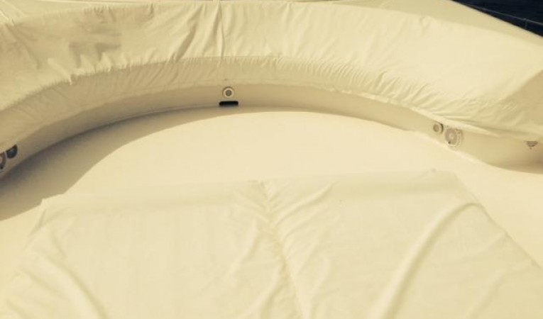 85 SHOELL MARINE FOREDECK