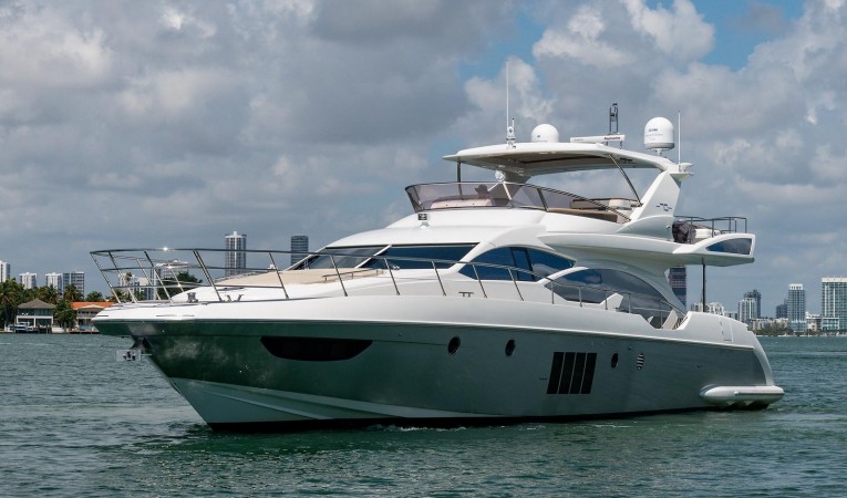 70 Azimut 
