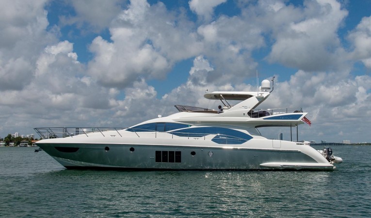 70 Azimut 