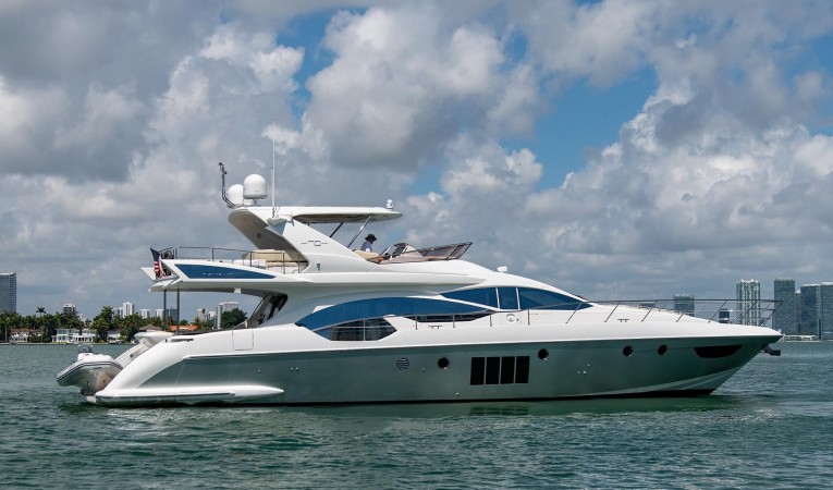70 Azimut 