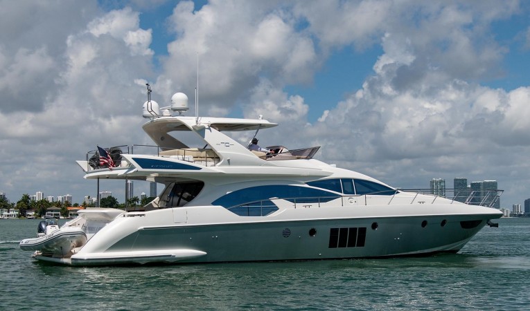 70 Azimut 
