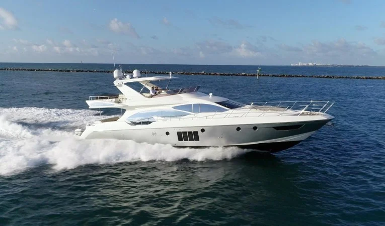 70 Azimut 