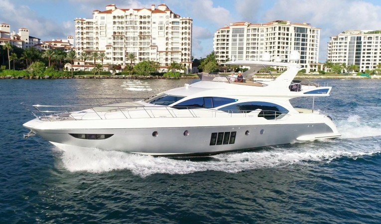 70 Azimut 