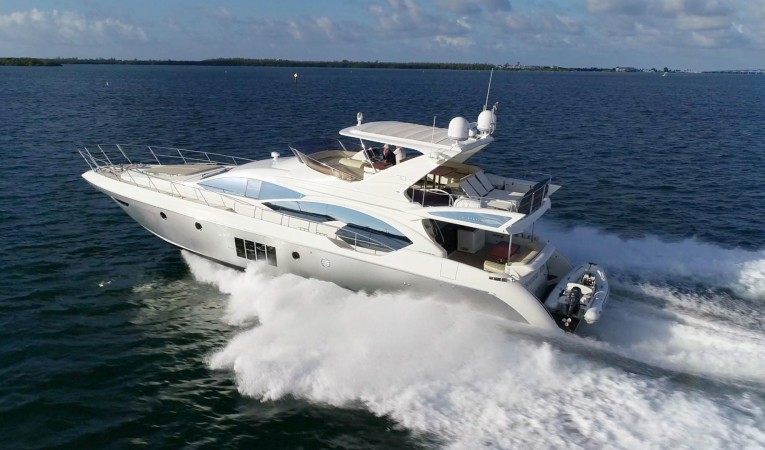 70 Azimut 