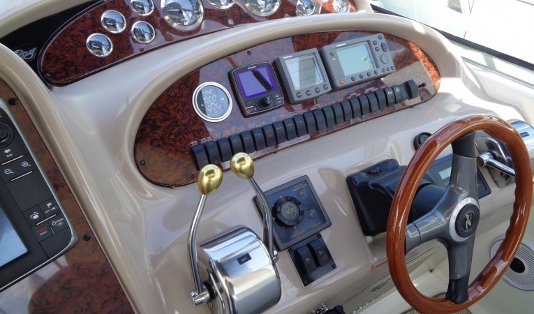 41 Sea Ray 410 Searay