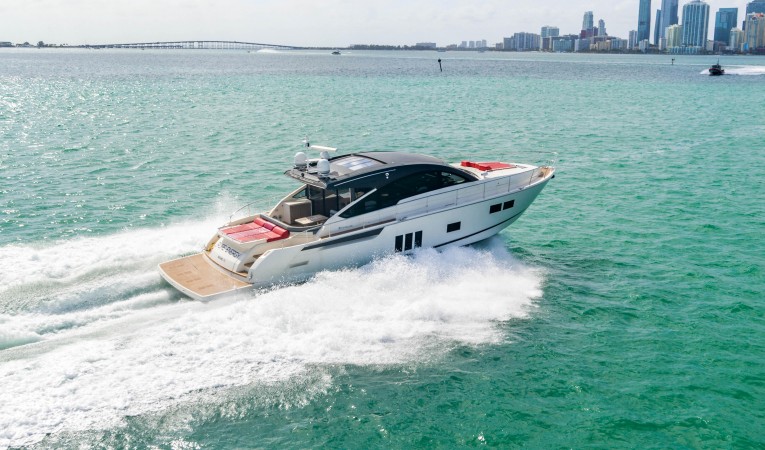 62 Fairline 