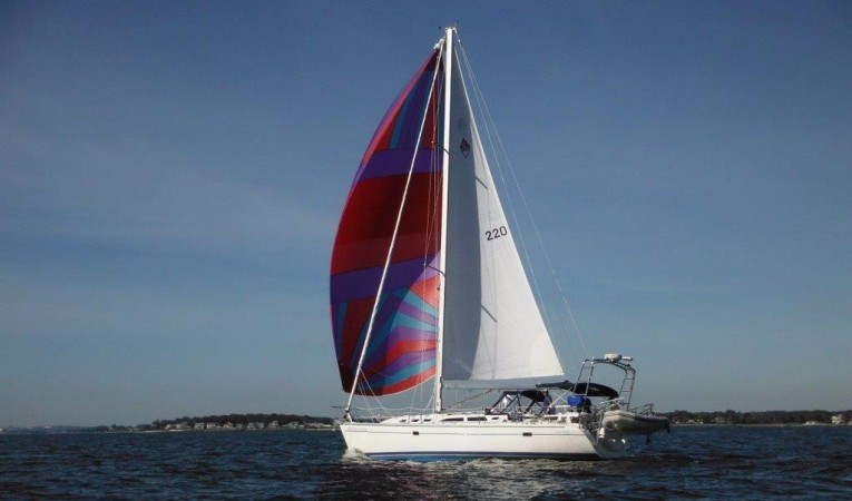 40 Catalina Sailing with the gennaker