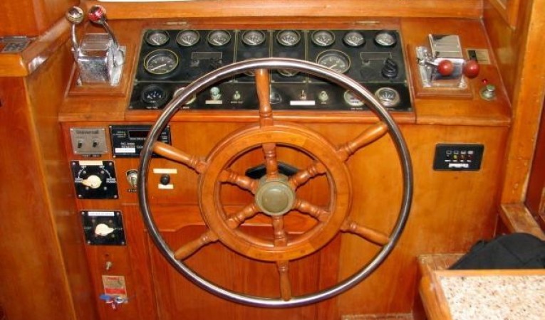 52 Sea Ranger Lower Helm