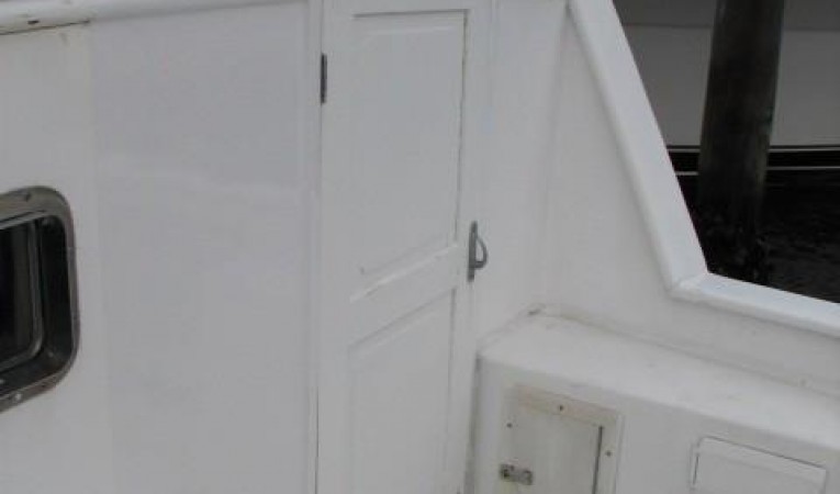 52 Sea Ranger Companionway to Owner's Stateroom