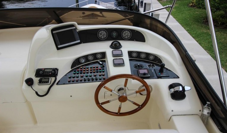 70 Azimut 