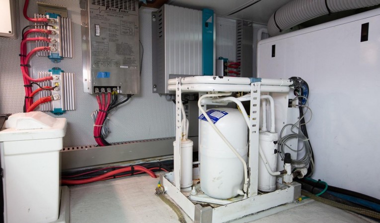 43 Selene AC Compressor