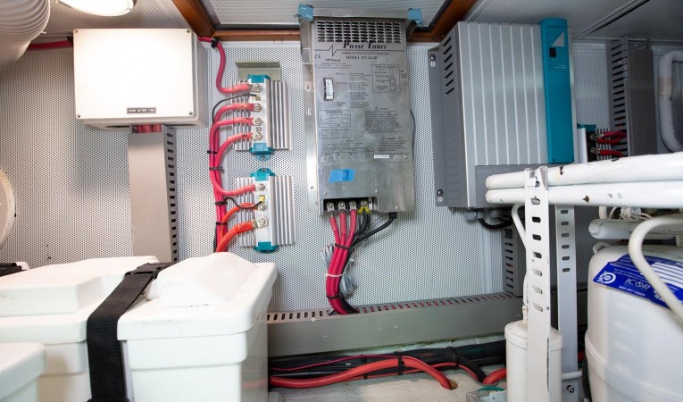 43 Selene Engine Room