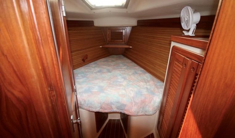 38 Morgan Forward cabin