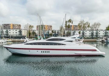 105' Mangusta 2004