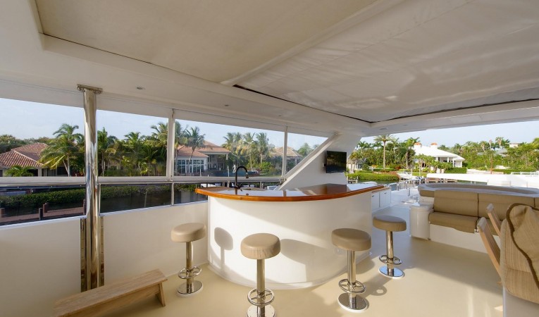 101 Hargrave Flybridge