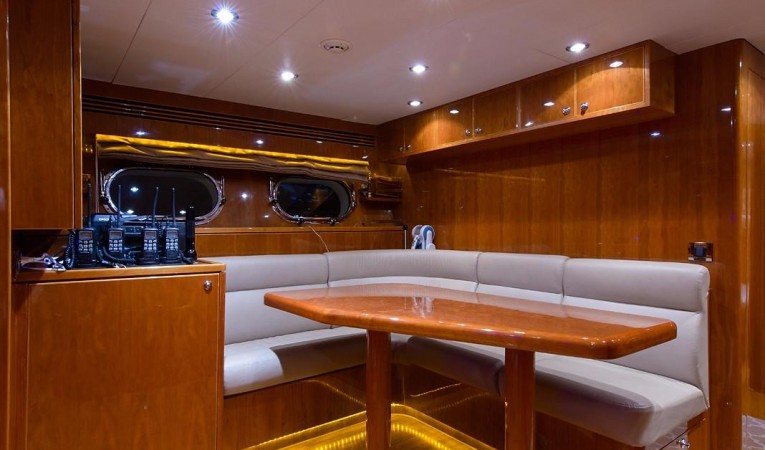 101 Hargrave Crew Lounge