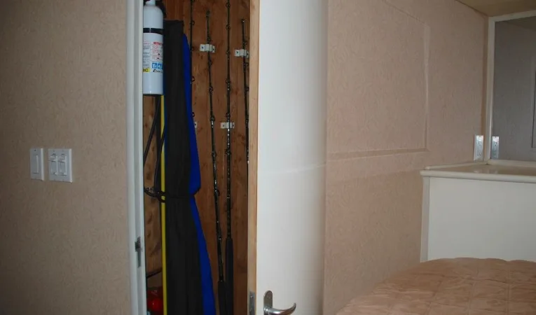 60 Bertram VIP Closet