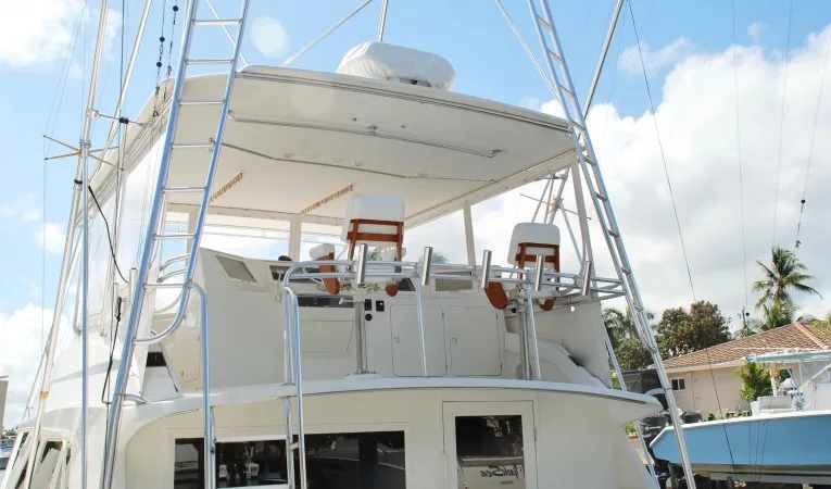 60 Bertram Flybridge