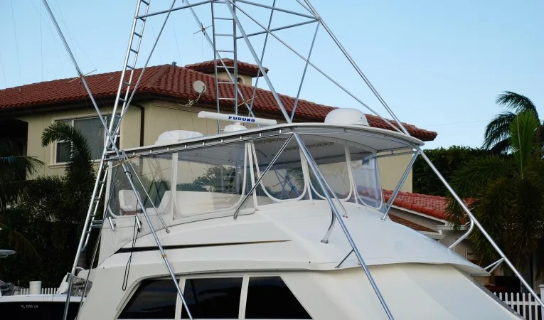 60 Bertram Flybridge Starboard View
