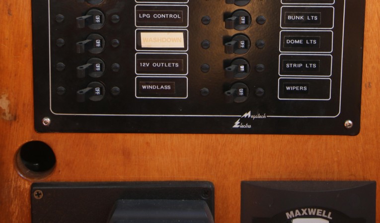 48 Covey Island Breaker Panel