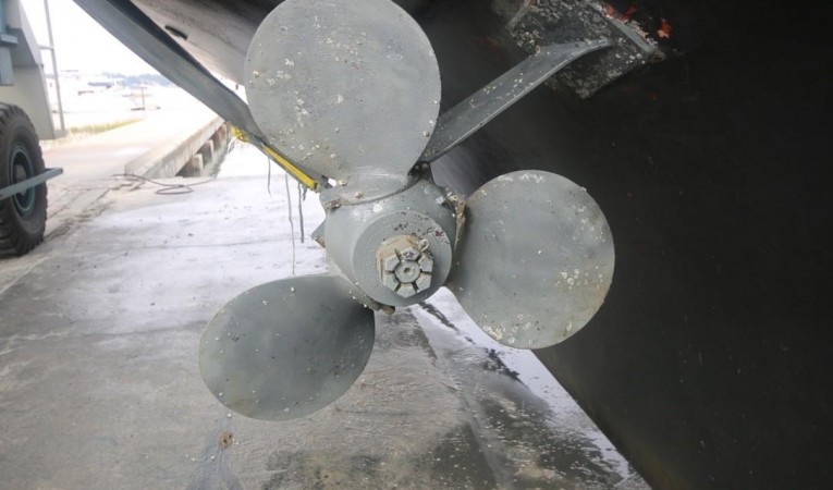 48 Covey Island Folding prop