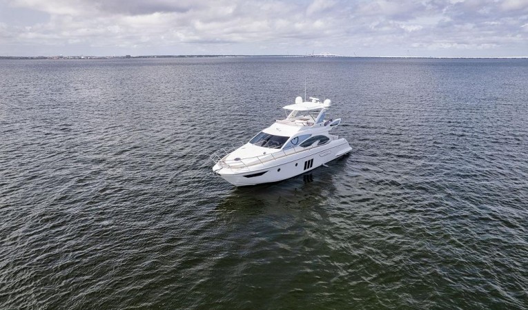 54 Azimut 