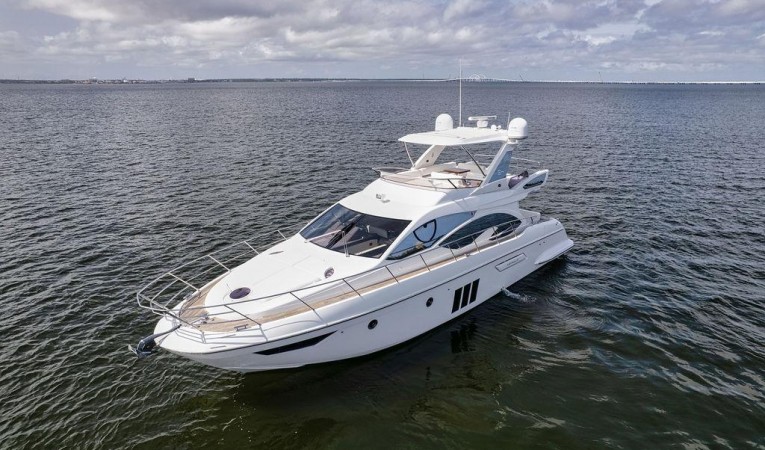 54 Azimut 