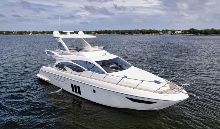 54 Azimut 