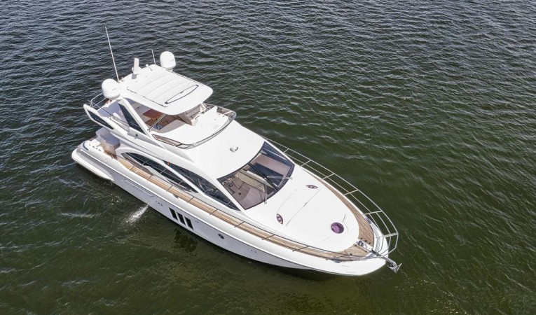 54 Azimut 