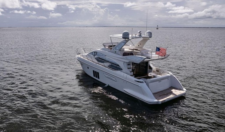 54 Azimut 