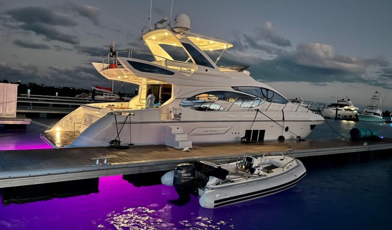 54 Azimut 