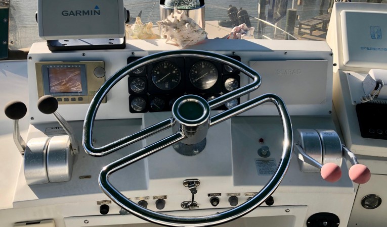 57 President Upper Helm