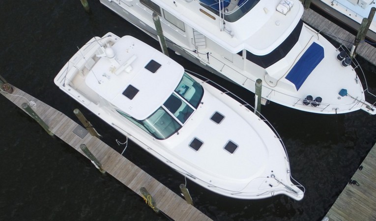42 Tiara Tiara 4200 open