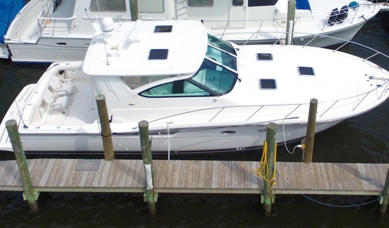 42 Tiara Tiara 4200 open