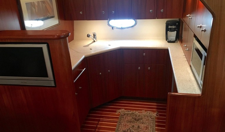 42 Tiara Tiara 4200 open