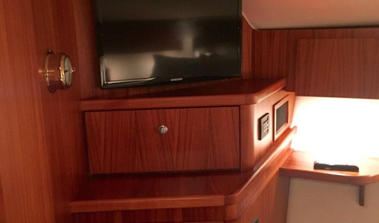 42 Tiara Tiara 4200 open