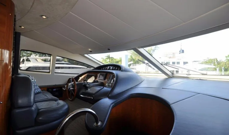 80 Azimut 