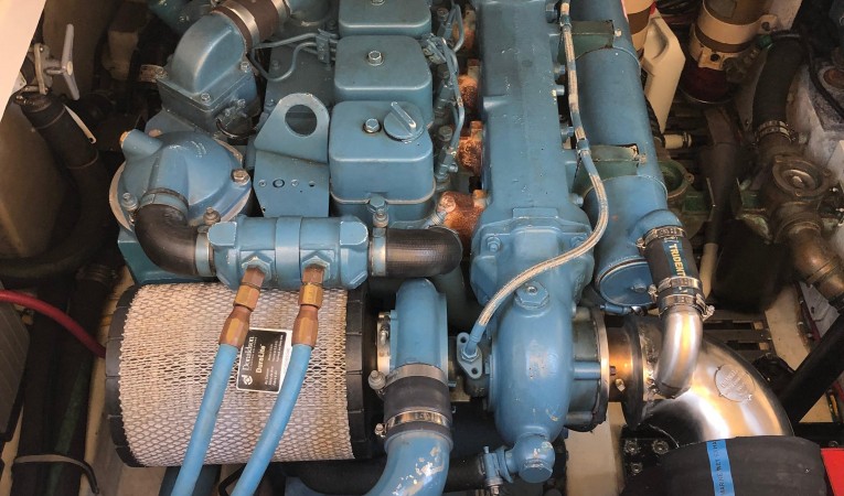 31 Tiara Port engine