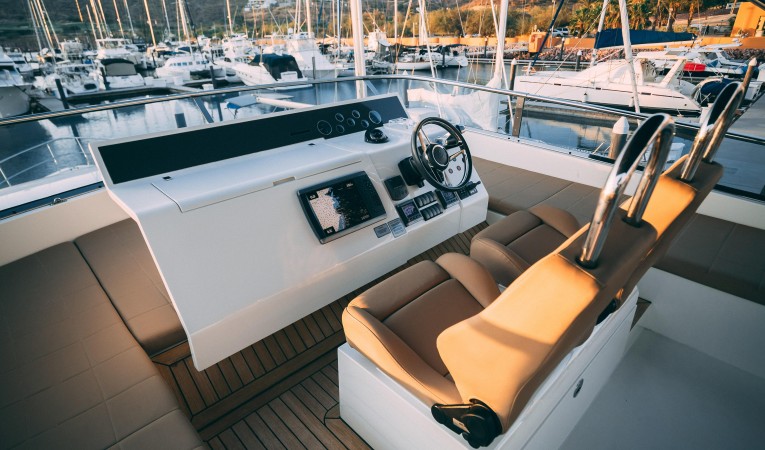 65 Fairline 