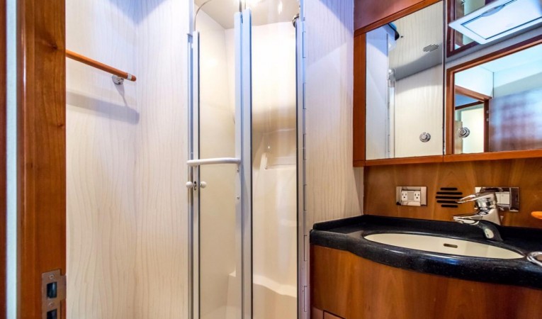 45 Bertram 2007 Bertram 450 Oceans Eleven